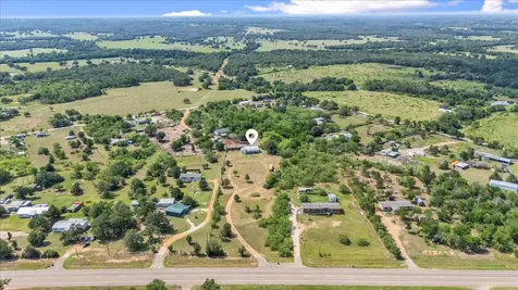 3848 S Highway 304 Rosanky TX 78953