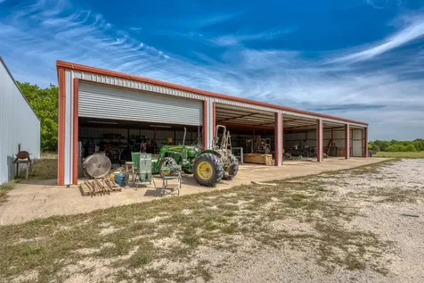 2145 Fm 922 Forestburg TX 76239