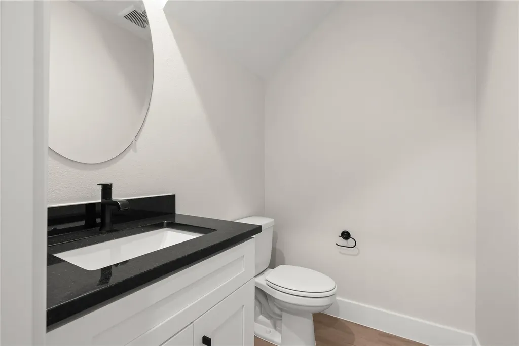 5510 Mobeetie Loop Bee Cave TX 78738