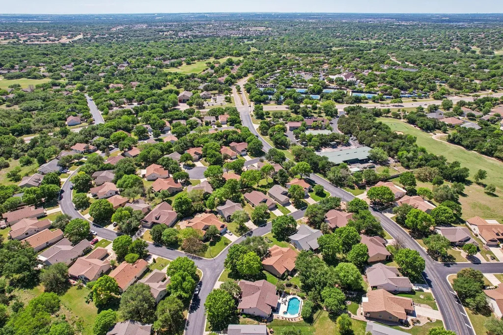 200 Scurry Pass Georgetown TX 78633