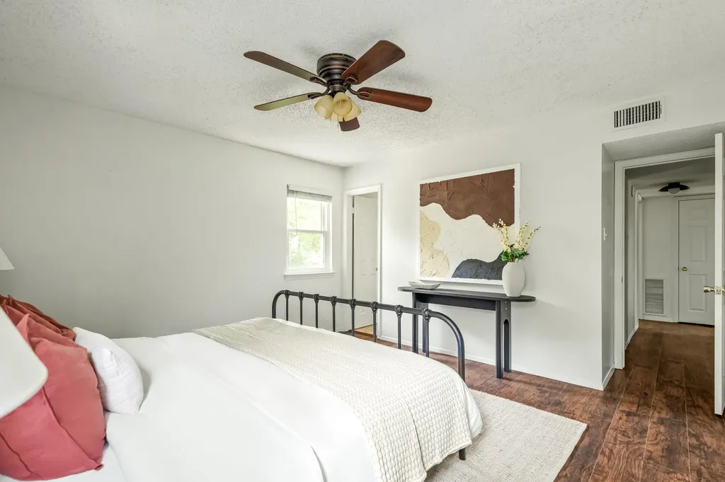 304 Clearsky Circle Austin TX 78745