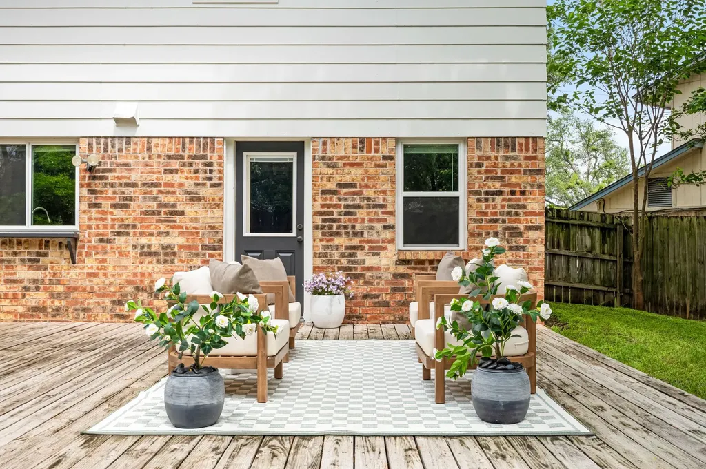 304 Clearsky Circle Austin TX 78745