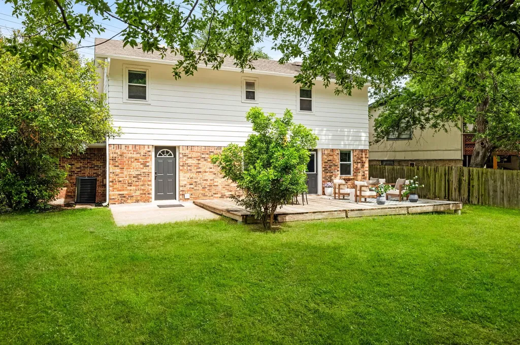 304 Clearsky Circle Austin TX 78745