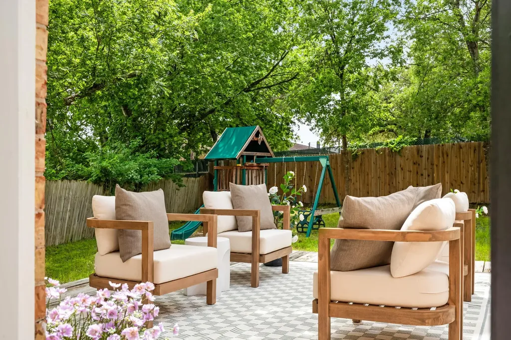 304 Clearsky Circle Austin TX 78745