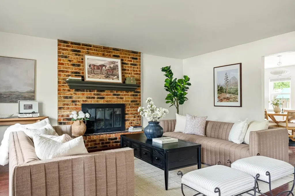 304 Clearsky Circle Austin TX 78745