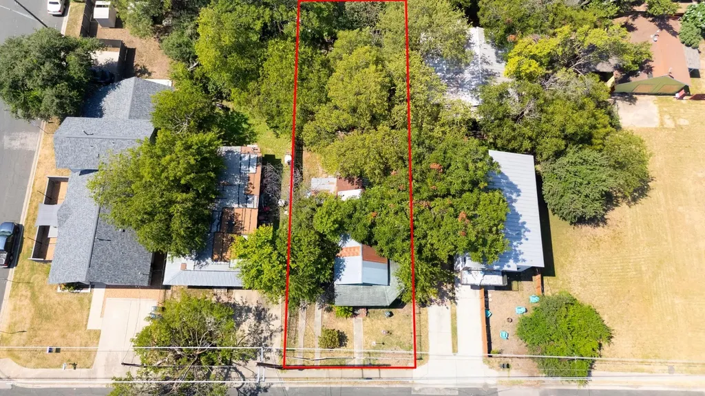 2907 E 5th Street Austin TX 78702