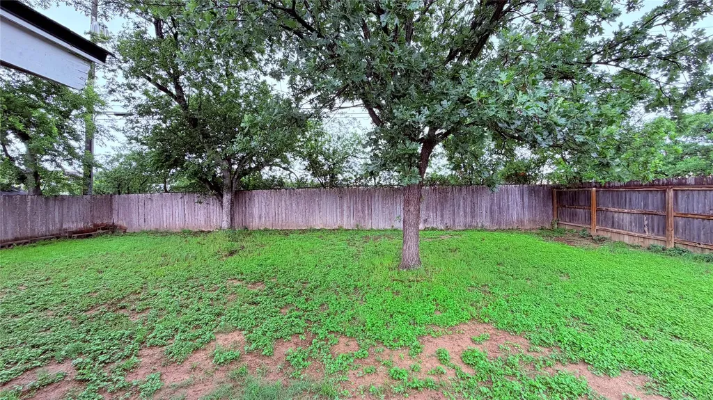 8404 Maine Drive Austin TX 78758