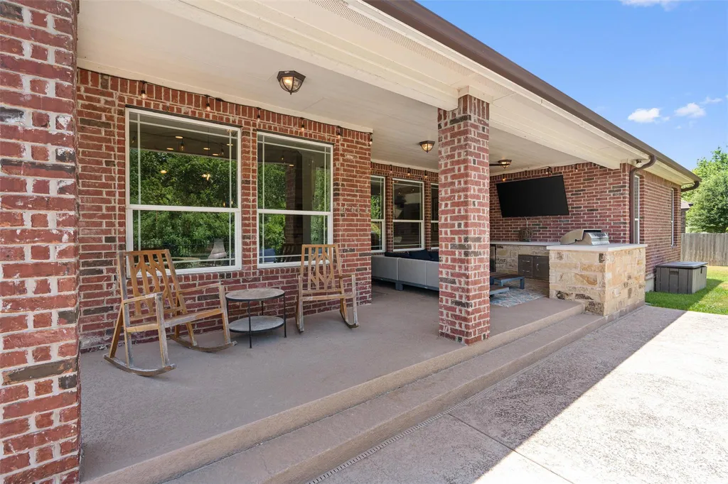 404 Freeman Park Place Round Rock TX 78665