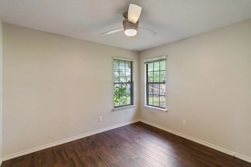 53 Tina's Trail Martindale TX 78655