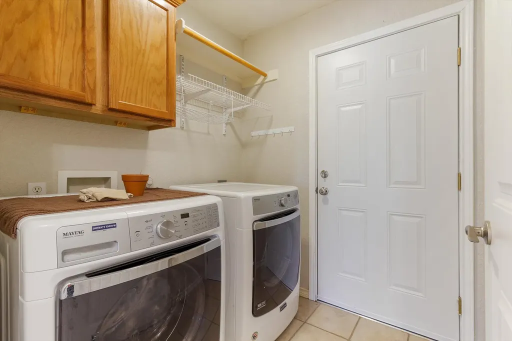 53 Tina's Trail Martindale TX 78655