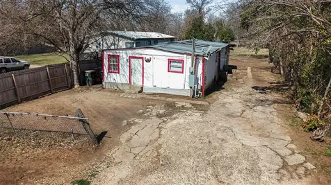 814 Alabama Street San Marcos TX 78666