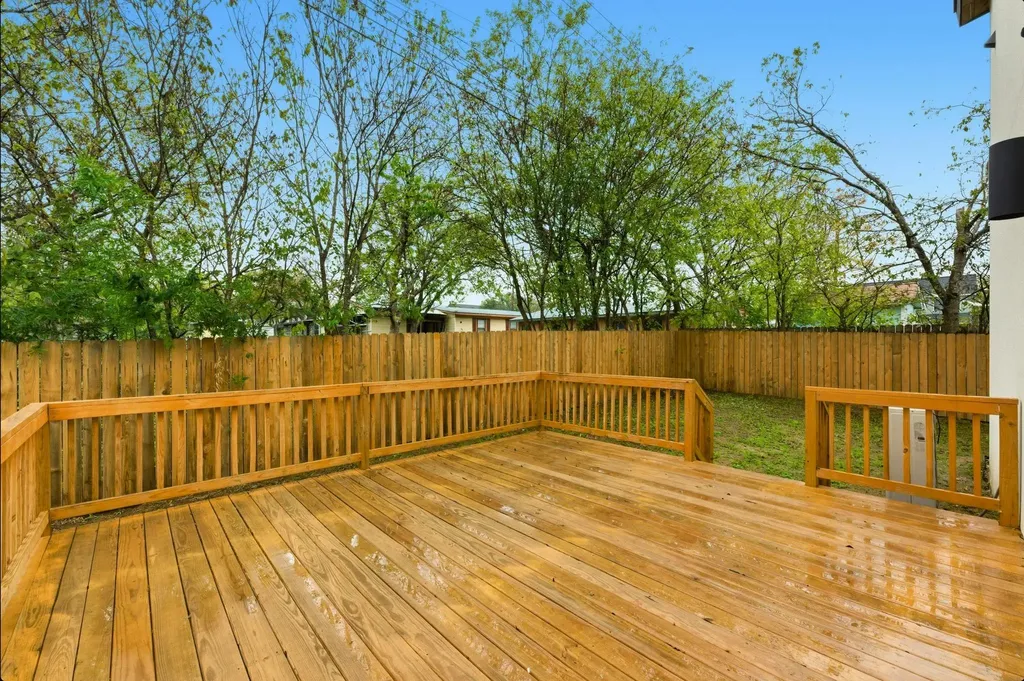 802 Philco Drive Austin TX 78745