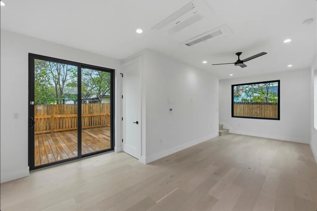802 Philco Drive Austin TX 78745