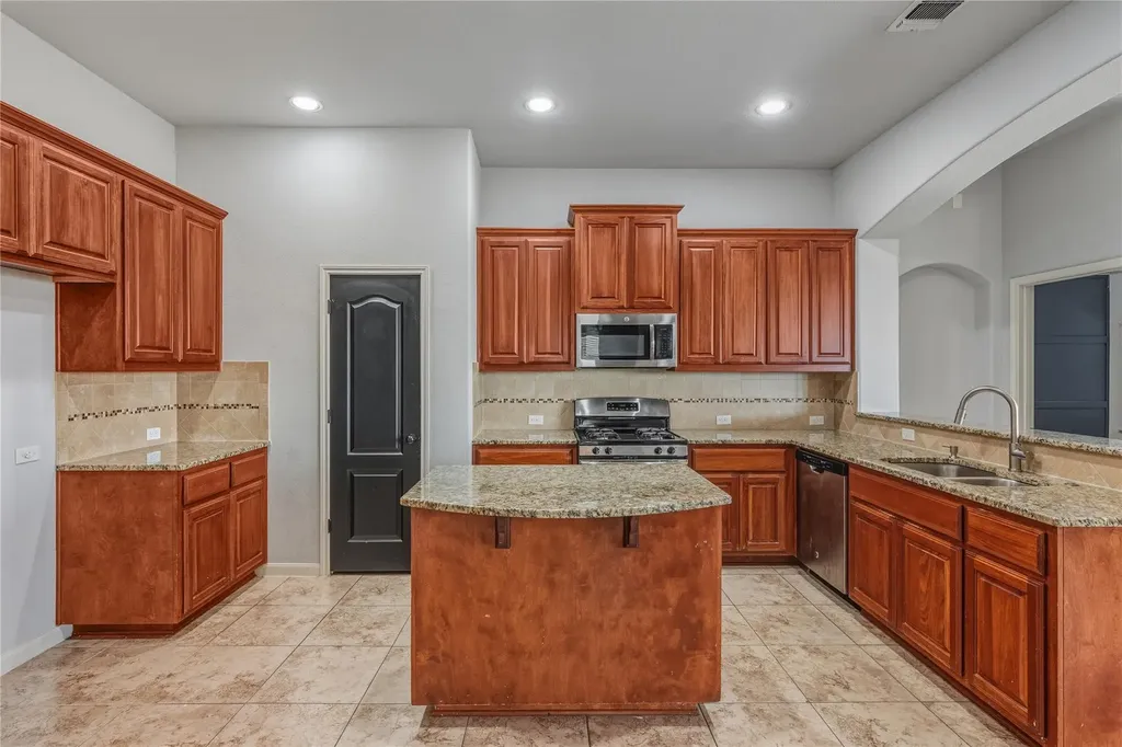 4640 Tiddle Lane Pflugerville TX 78660