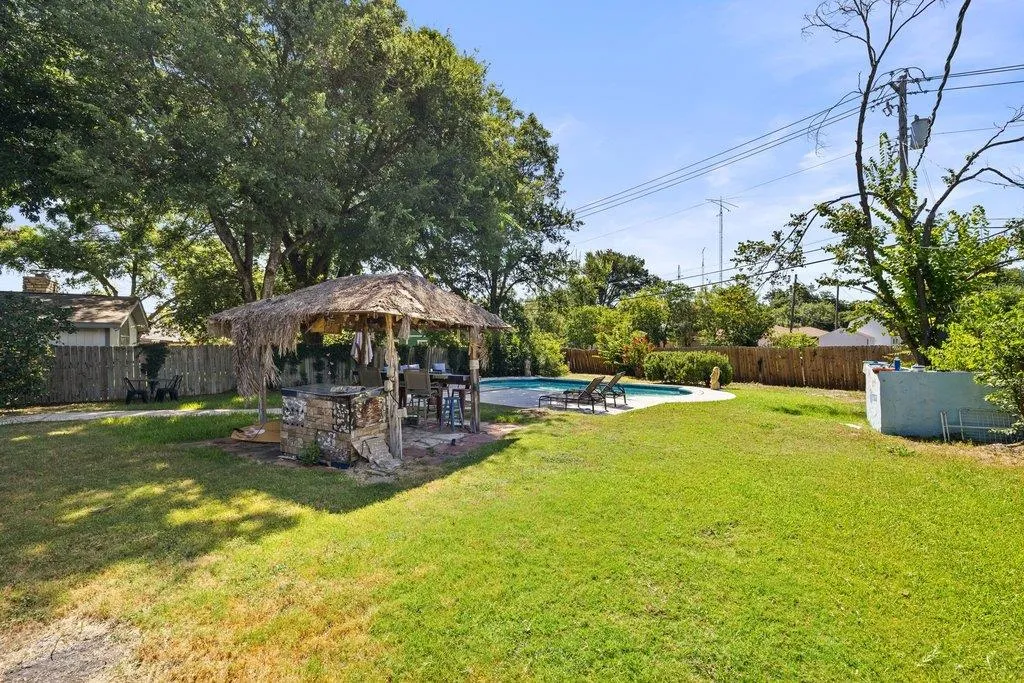 9513 Braeburn Glen Austin TX 78729