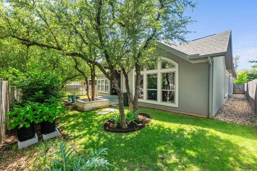 813 Heartleaf Drive Leander TX 78641