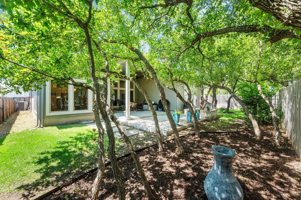 813 Heartleaf Drive Leander TX 78641