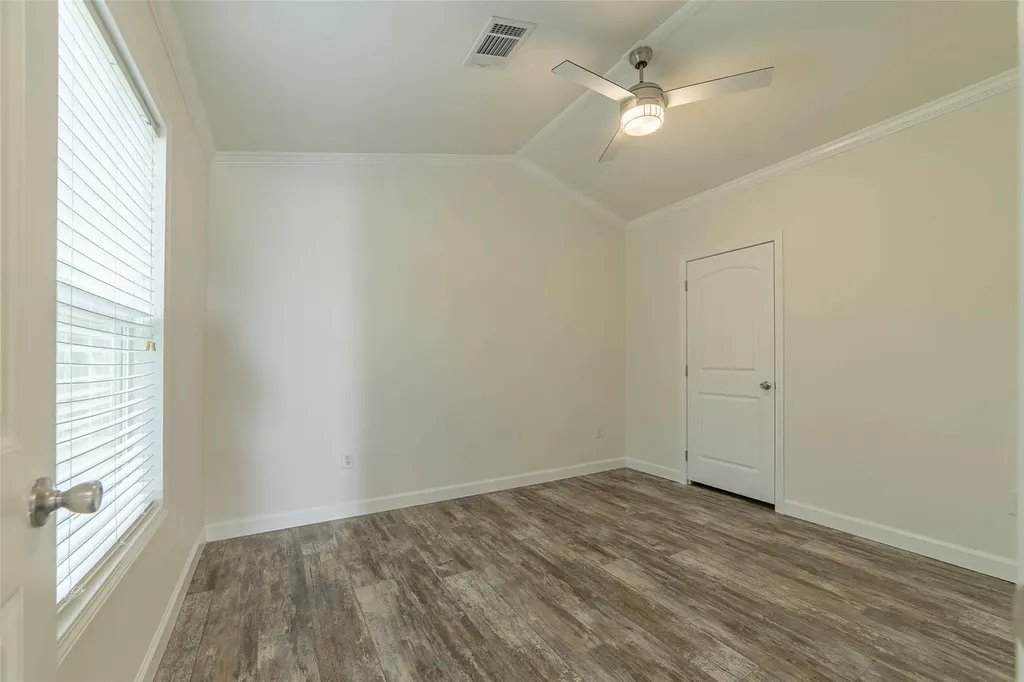 3810 County Road 410 Spicewood TX 78669
