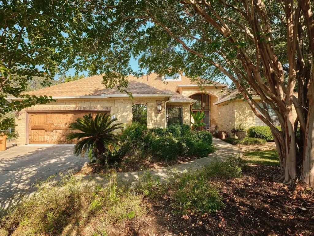 5612 Bonnell Vista Street Austin TX 78731