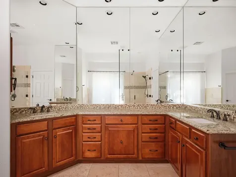 5612 Bonnell Vista Street Austin TX 78731