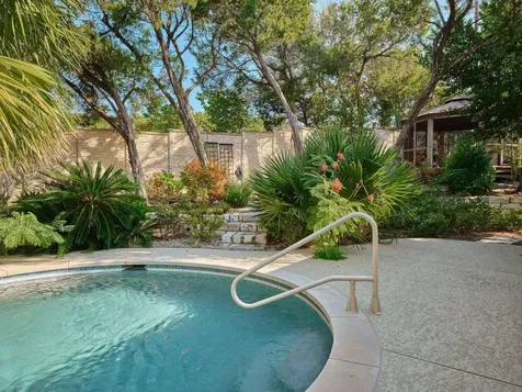 5612 Bonnell Vista Street Austin TX 78731