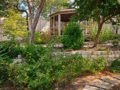 5612 Bonnell Vista Street Austin TX 78731