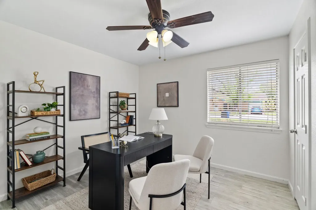 2604 Cockburn Drive Austin TX 78745