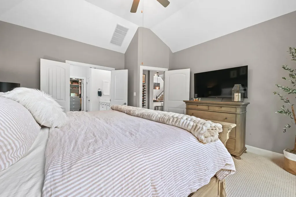 16032 La Rosa Drive Austin TX 78738