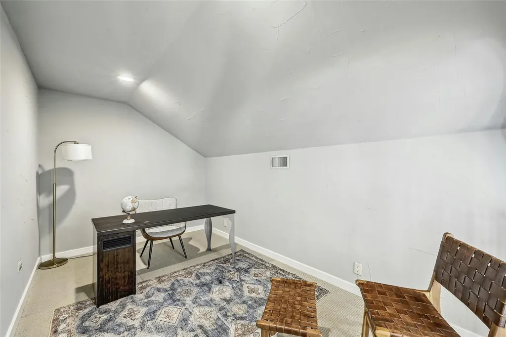 16904 Upper Woods Cove Austin TX 78734