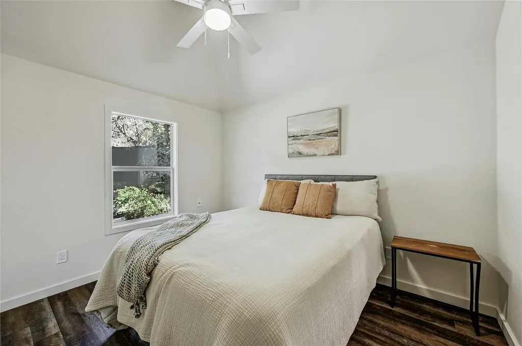 16904 Upper Woods Cove Austin TX 78734
