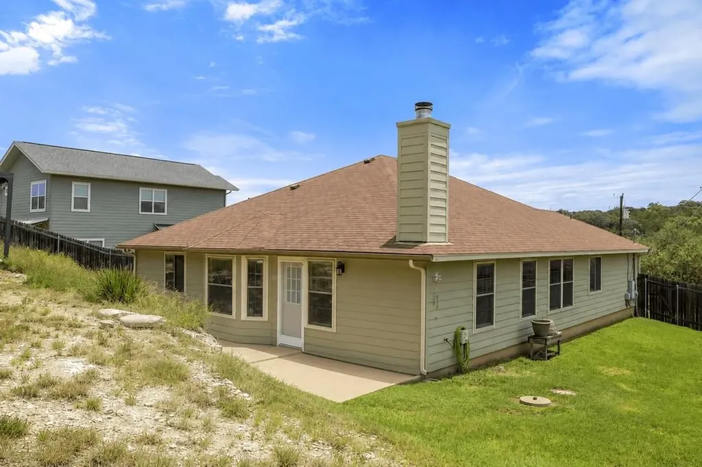 714 Newport Drive Spicewood TX 78669