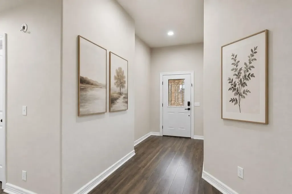 714 Newport Drive Spicewood TX 78669