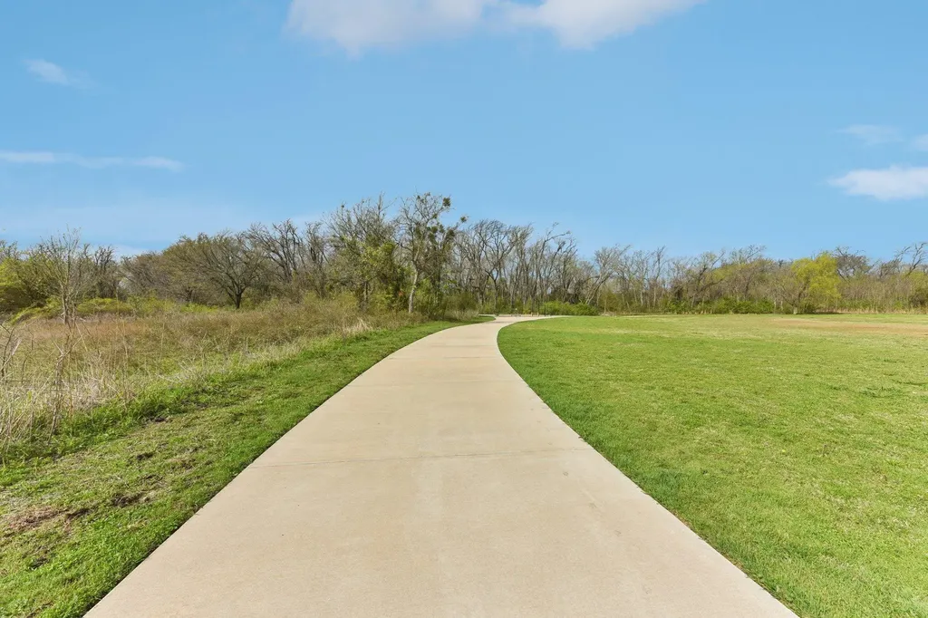 811 Craters Of The Moon Boulevard Pflugerville TX 78660