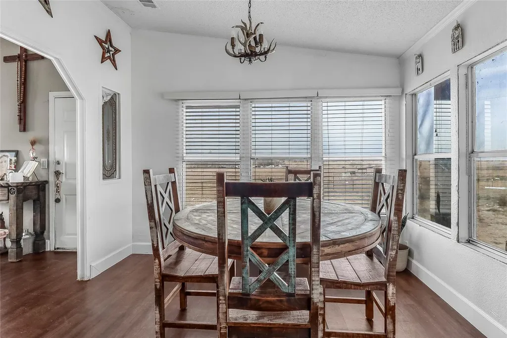 16201 Giese Lane Manor TX 78653