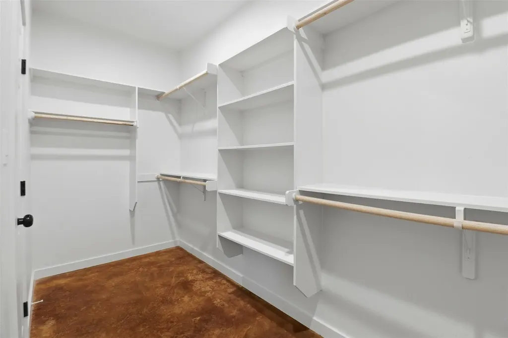 206 Sunfire Spicewood TX 78669