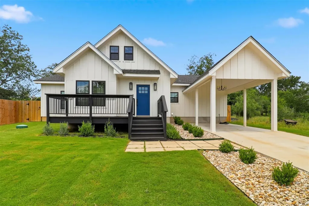 206 Sunfire Spicewood TX 78669