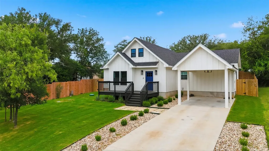 206 Sunfire Spicewood TX 78669