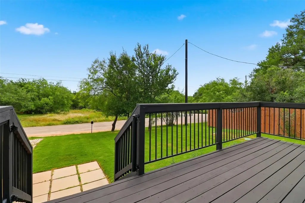206 Sunfire Spicewood TX 78669