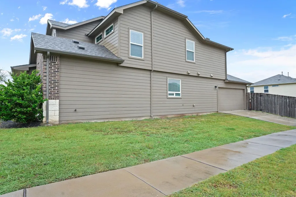 14001 Heywood Drive Pflugerville TX 78660