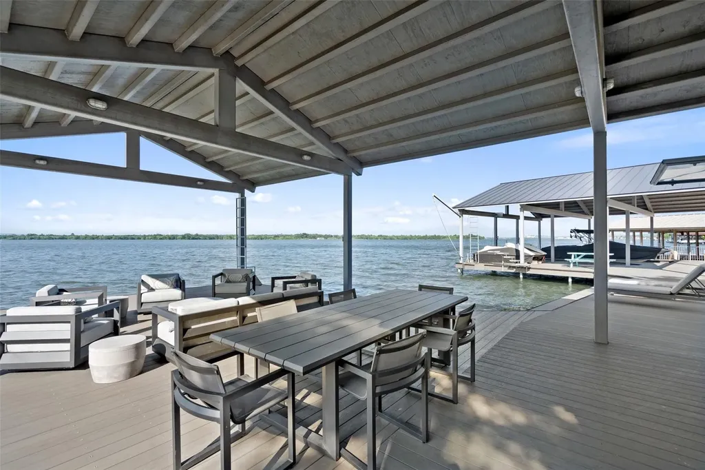 301 Blue Mountain Trail Horseshoe Bay TX 78657