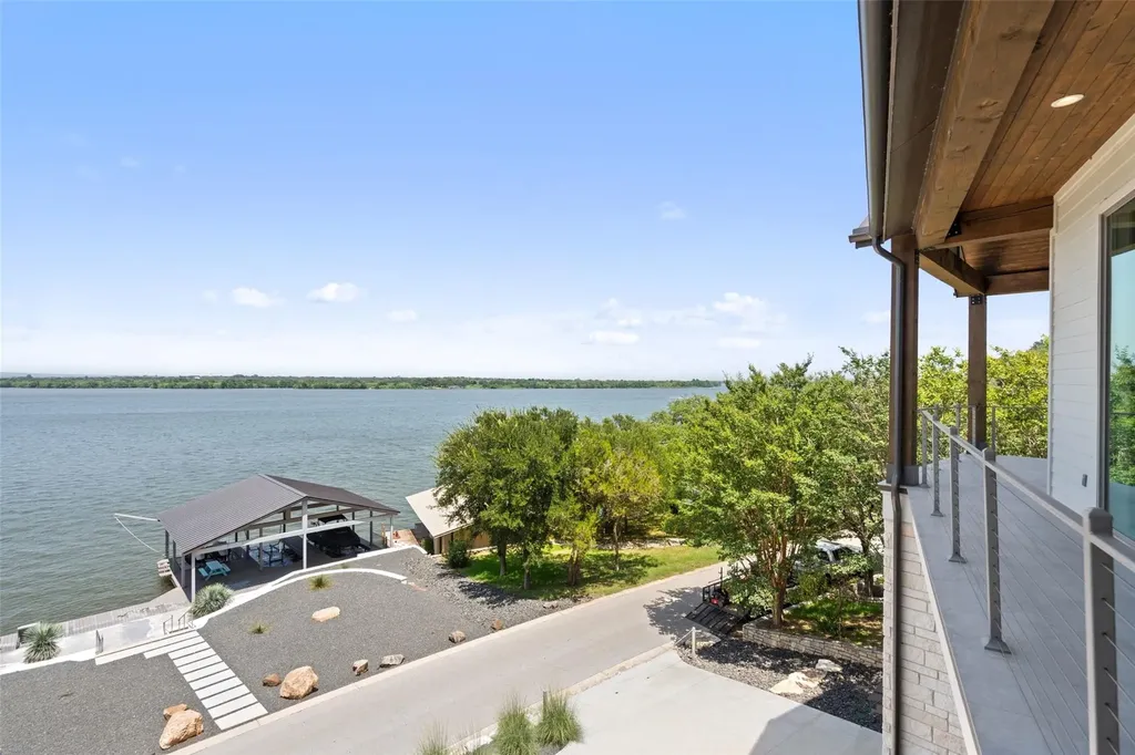 301 Blue Mountain Trail Horseshoe Bay TX 78657