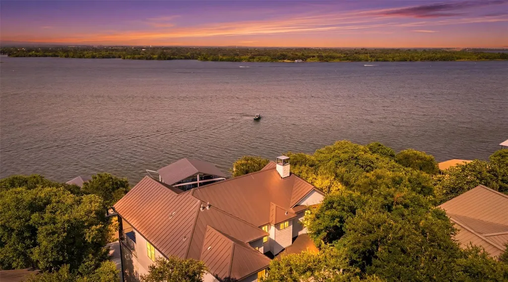 301 Blue Mountain Trail Horseshoe Bay TX 78657