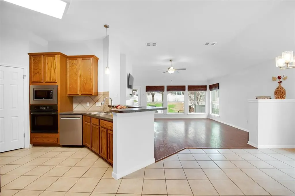 281 Hutton Drive Kyle TX 78640