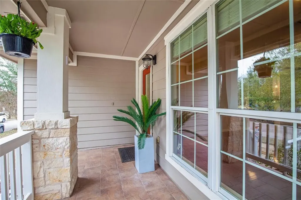 281 Hutton Drive Kyle TX 78640