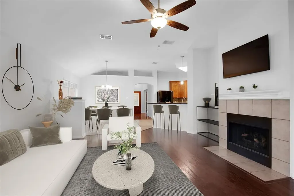 281 Hutton Drive Kyle TX 78640
