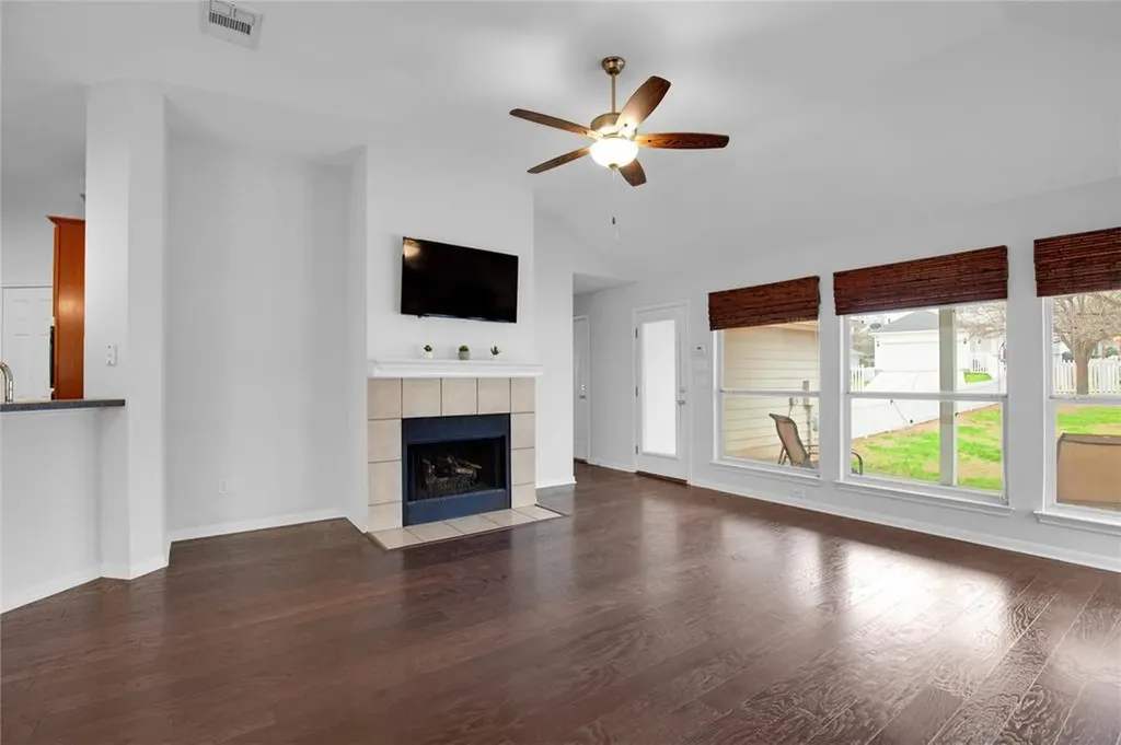 281 Hutton Drive Kyle TX 78640