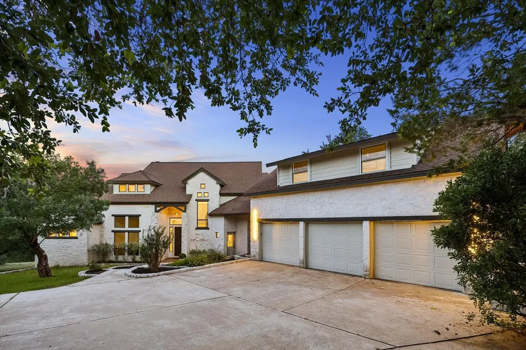 3719 Bee Creek Road Spicewood TX 78669