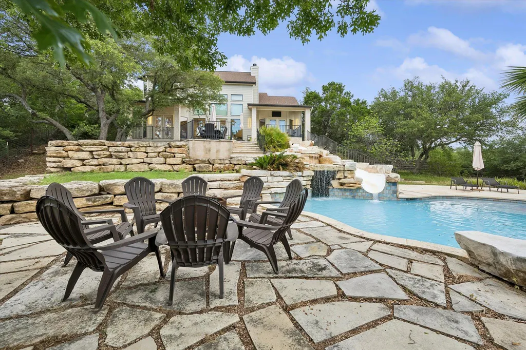 3719 Bee Creek Road Spicewood TX 78669