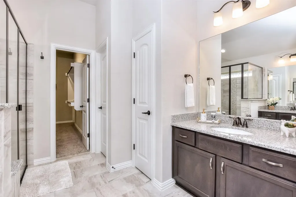 400 Farm Creek Drive Hutto TX 78634