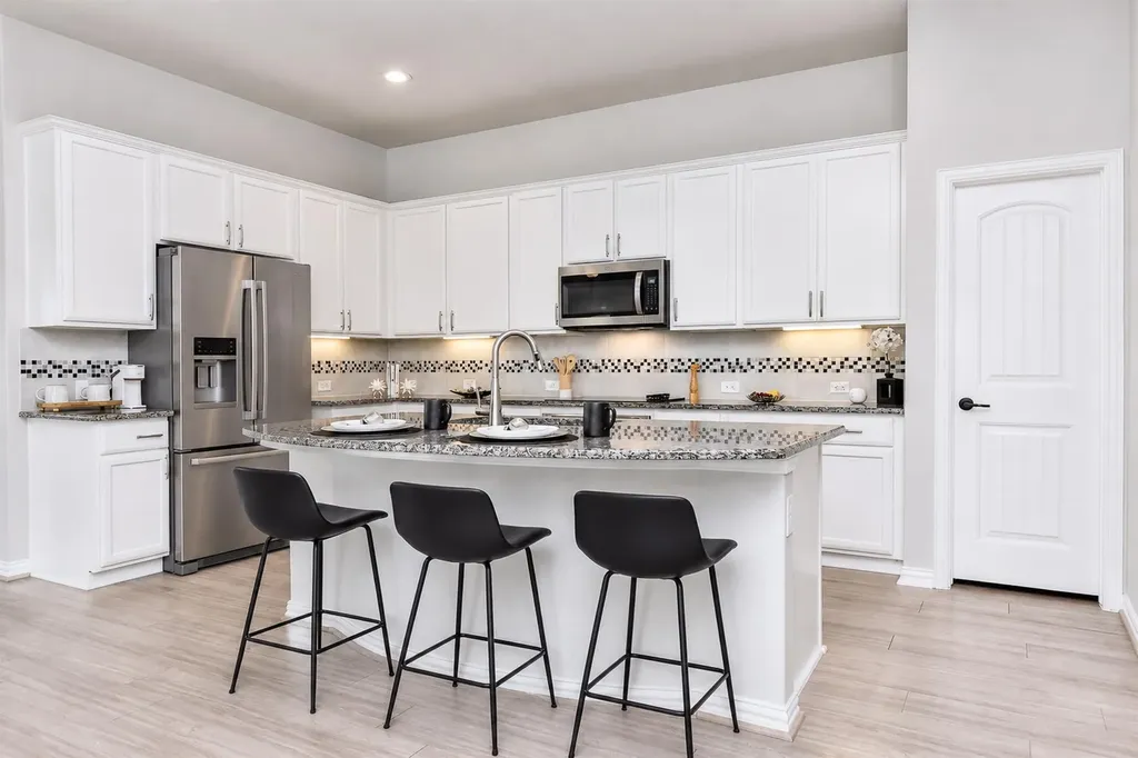 400 Farm Creek Drive Hutto TX 78634